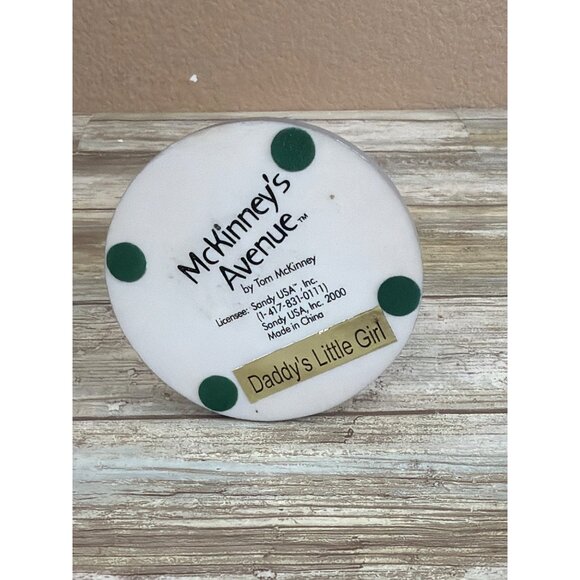 McKinney’s Avenue Daddy’s Little Girl Figurine Tom McKinney 2000 6” H - No Box - Picture 10 of 11